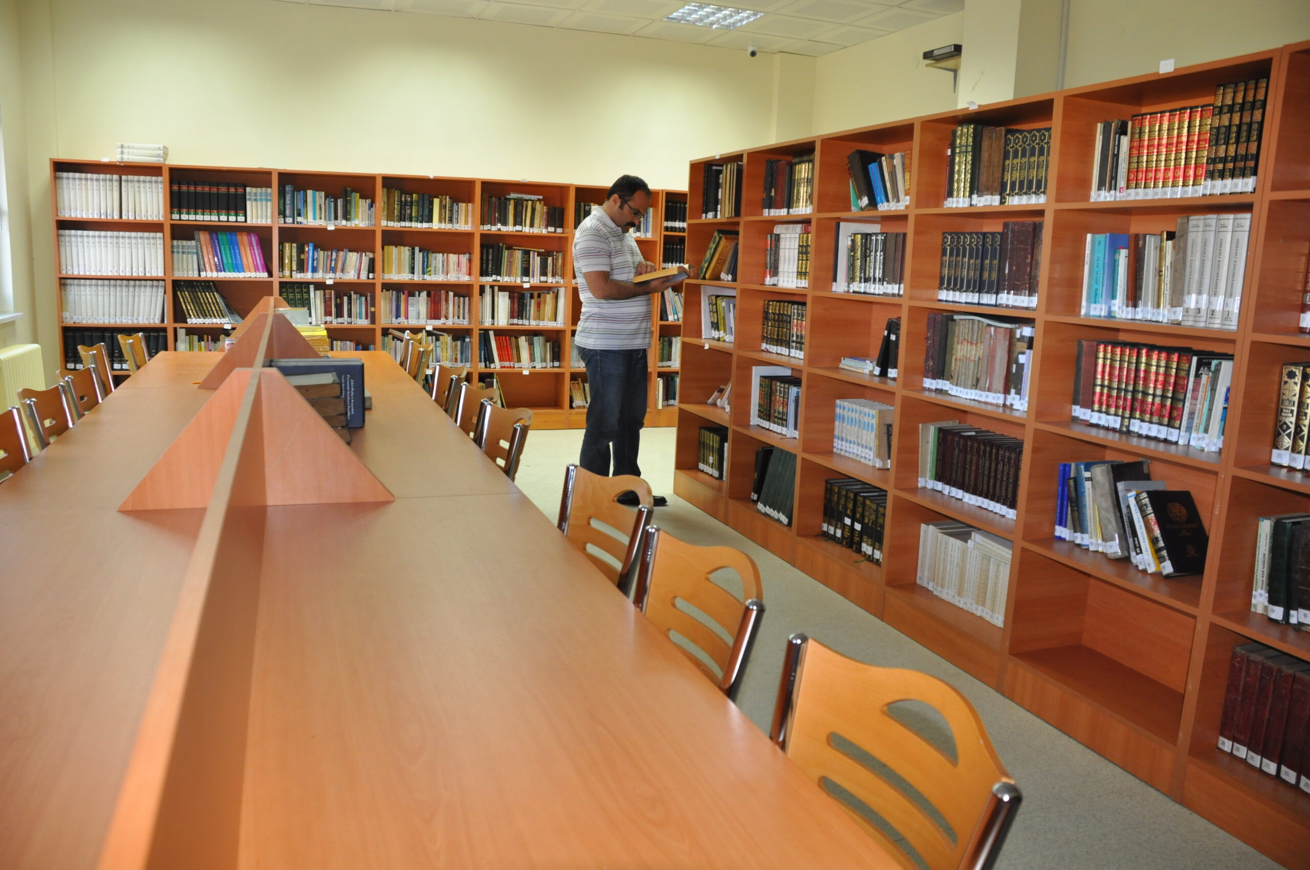 kafkas universitesi find and study 1 scaled - دانشگاه قفقاز